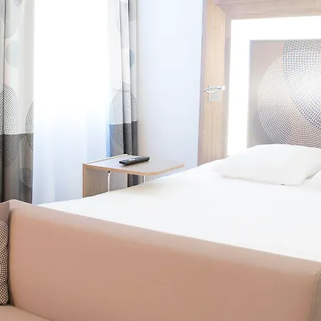 Novotel Toulouse Centre Wilson-3