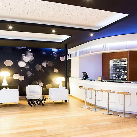 Novotel Toulouse Centre Wilson-3